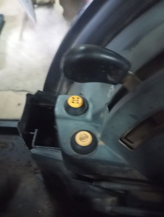 Massey ferguson 3235s