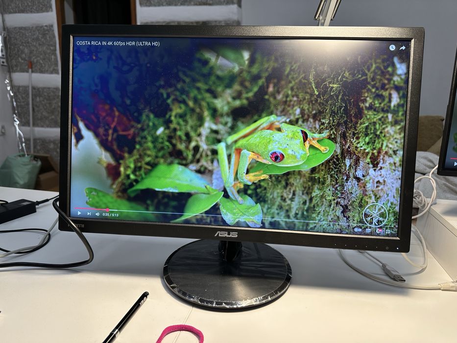 Monitor asus vp228