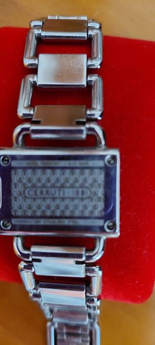 Relógio de senhora, de pulso, Cerruti 1881