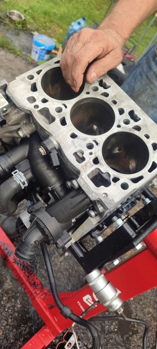 #autonaprawa #Warsztat samochodowy #mechanik  i #W