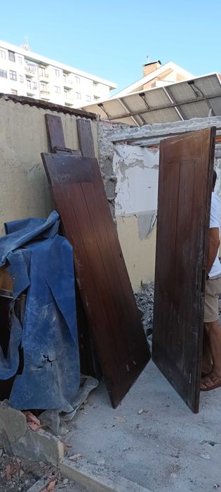 Solid wood door64739084720769121