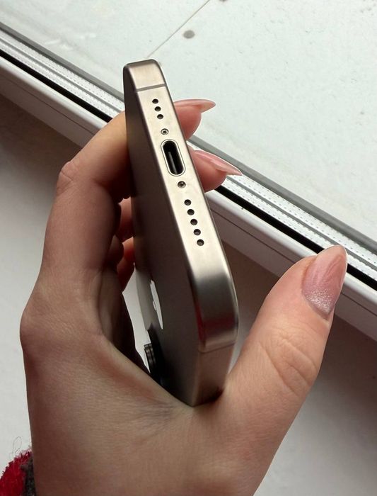 iPhone 15 pro 256gb neverlock 90%акб (Ідеальний стан)