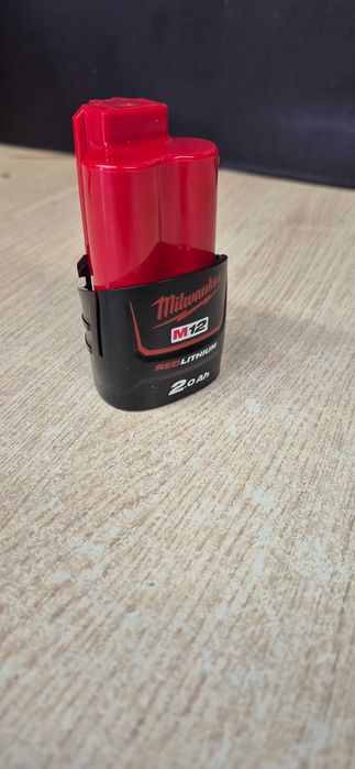 Akumulator 2ah Milwaukee M12 12V Nowy FV23% lub Paragon Wysyłka