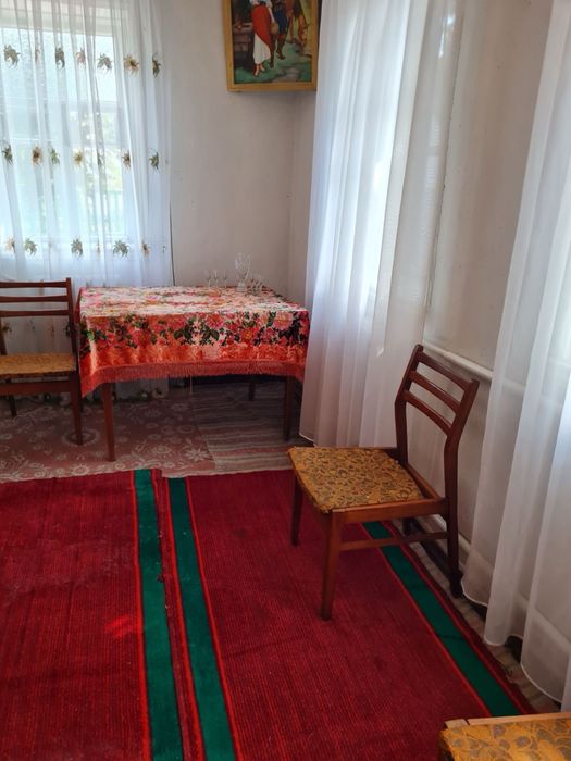 Продам  2 ЗАТИШНІ  будинки   -МОЖЛИВО СЕРТИФІКАТ-20 км від Кременчука)