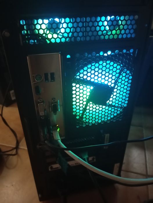 PC gaming com monitor