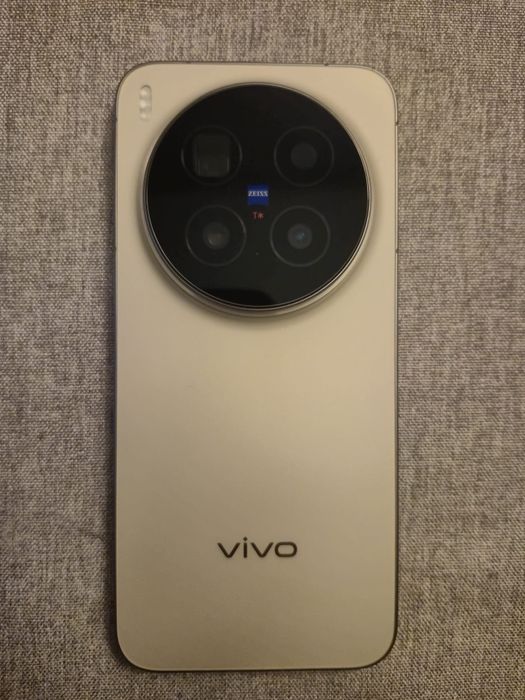 Vivo x300pro 16/512