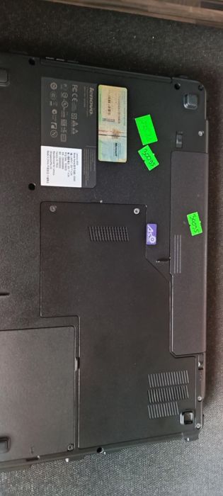 Laptop Lenovo g555