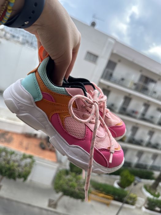 Кросівки спортивні BOJO