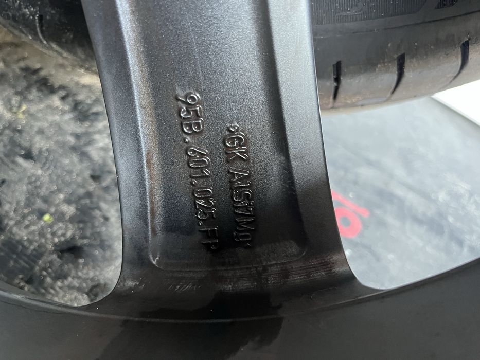 Felgi z Oponami Porsche Macan S  GTS  20