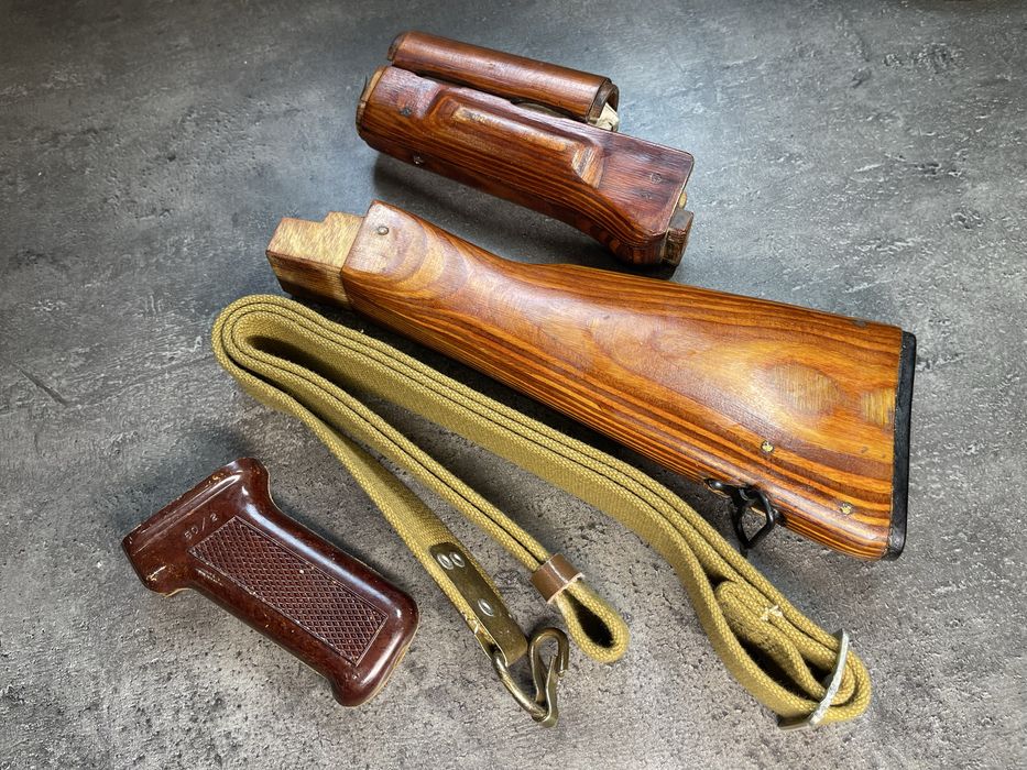 Деревʼяний обвіс АК-47 АКМ АК-74 приклад цівка руківʼя ремінь накладка