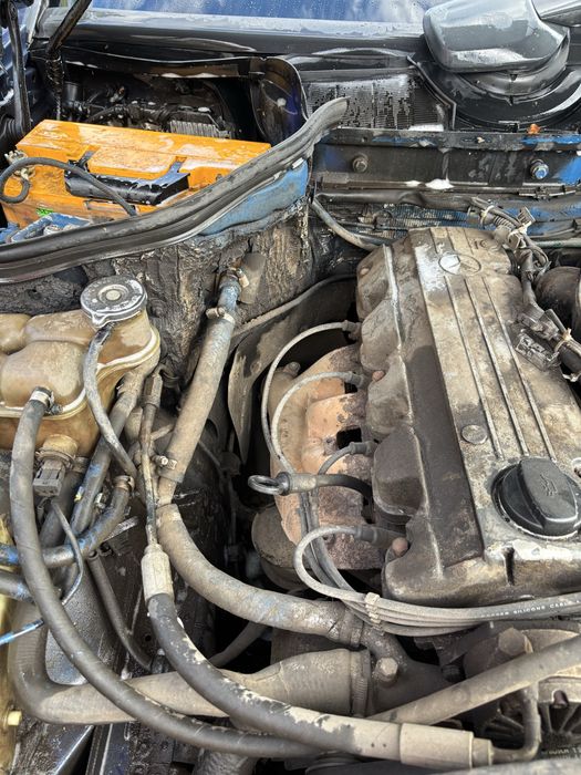 MERCEDES-BENZ 230 1990 VIN WDB1240831F103720 фото оголошення 7 з 8