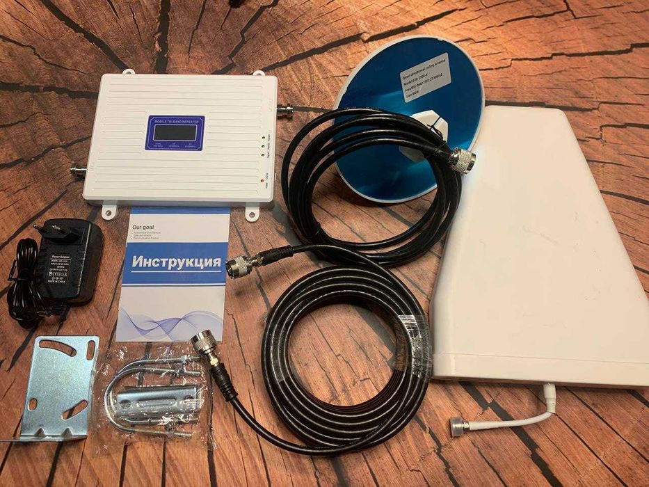 Усилитель связи 3G 4G LTE, GSM репитер 3 диапазона 900 1800 2100
