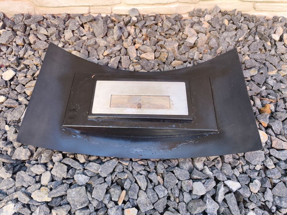 Biokominek wolnostojący