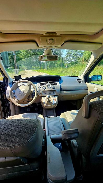 Sprzedam Renault Scenic 2006 rok/ 2.0 dCi /206 tys. przebiegu