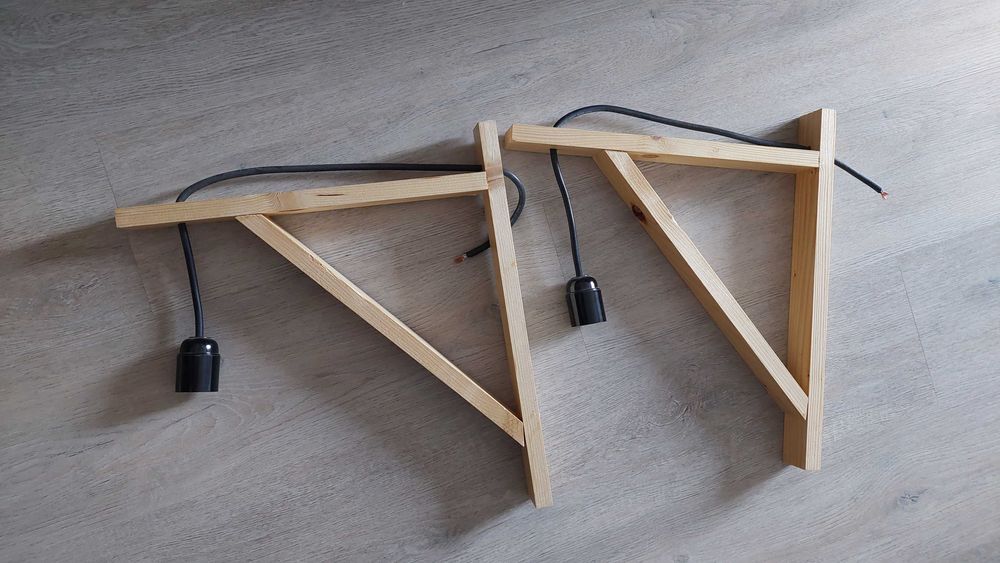 Candeeiros de parede feitos à mão