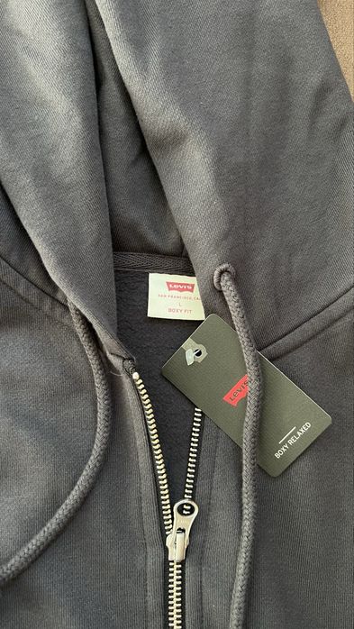 ОРИГІНАЛ  НОВЕ ! Зіп Худі Levi’s  Boxy Fit