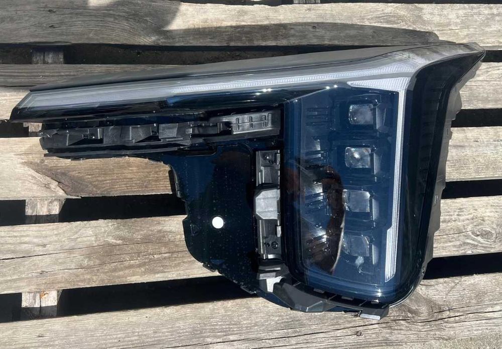 Фари передні Kia Sorento 4 IV Lift Фара права або ліва EU USA разборка
