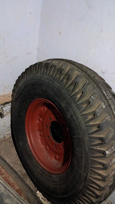 Шини для причіпа птс 4