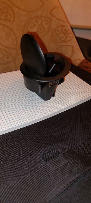 Popielniczka Volvo S60