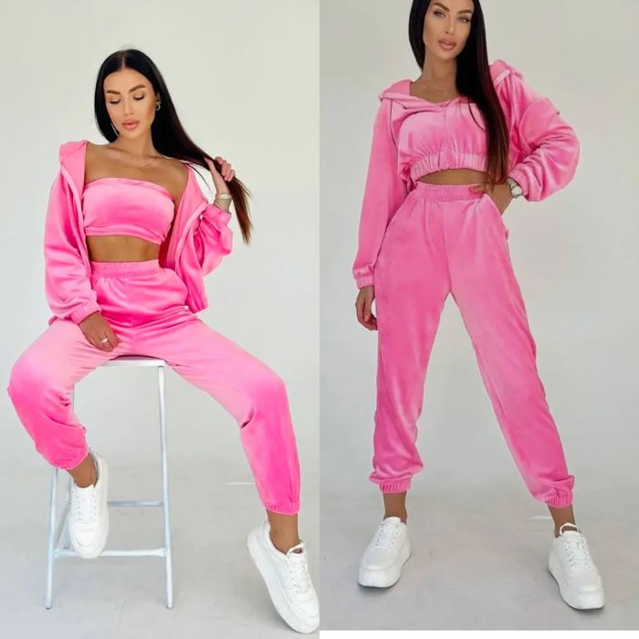 велюровый костюм 3ка худи+ топ и джогеры 42-44