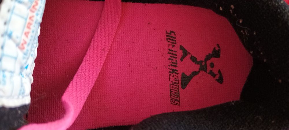 Sidewalk Skóra Buto-Rolki 33,cm 20