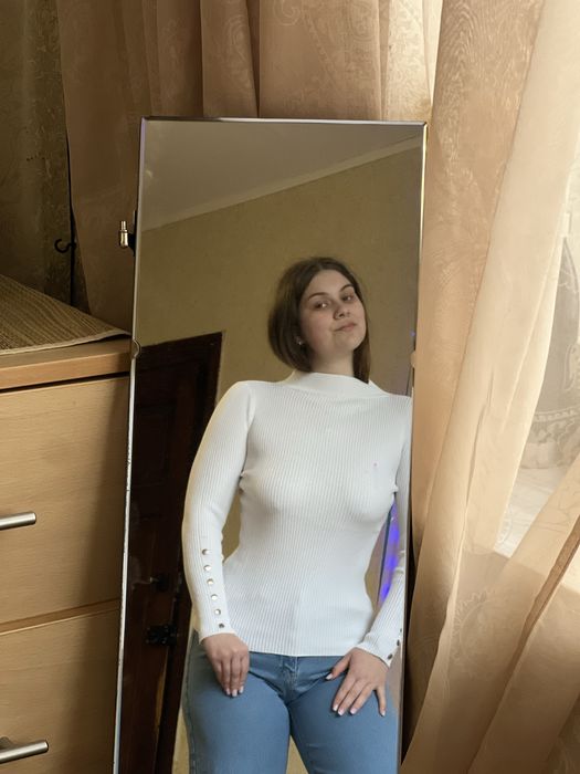 Білий теплий гольф