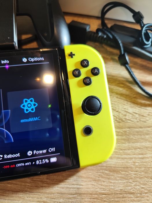Nintendo Switch OLED Desbloqueada