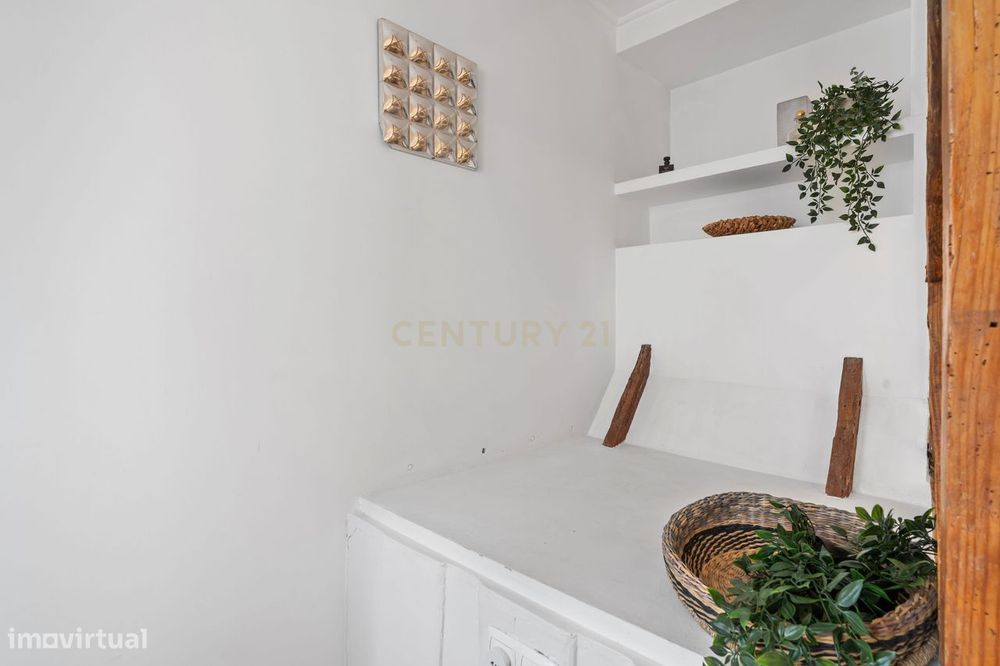 Apartamento 1 Quarto | 1 Casa De Banho | Closet | Renovado |