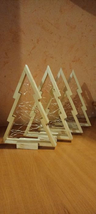 Ялинка з підсвіткою