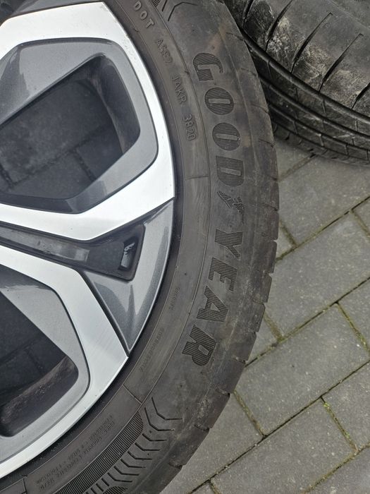 Alufelgi 18 Koła Renault Captur II 5x114.3 lato