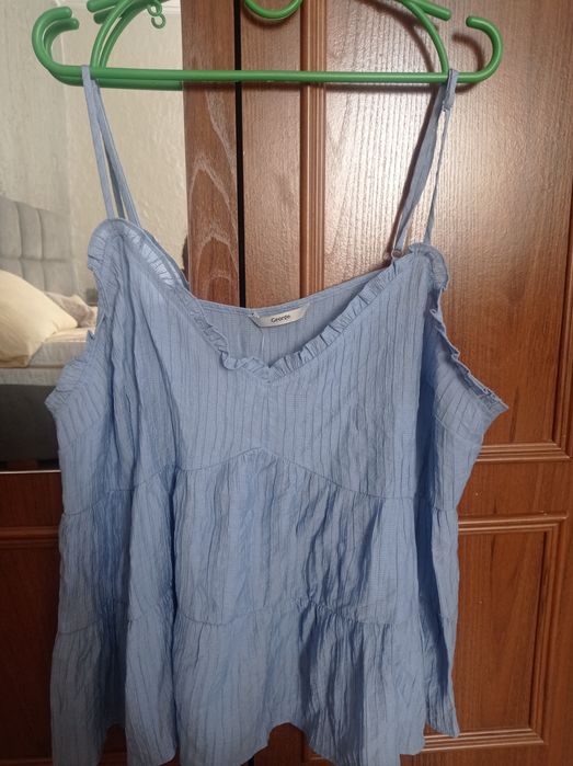 Продаю жіночий топ маєчка