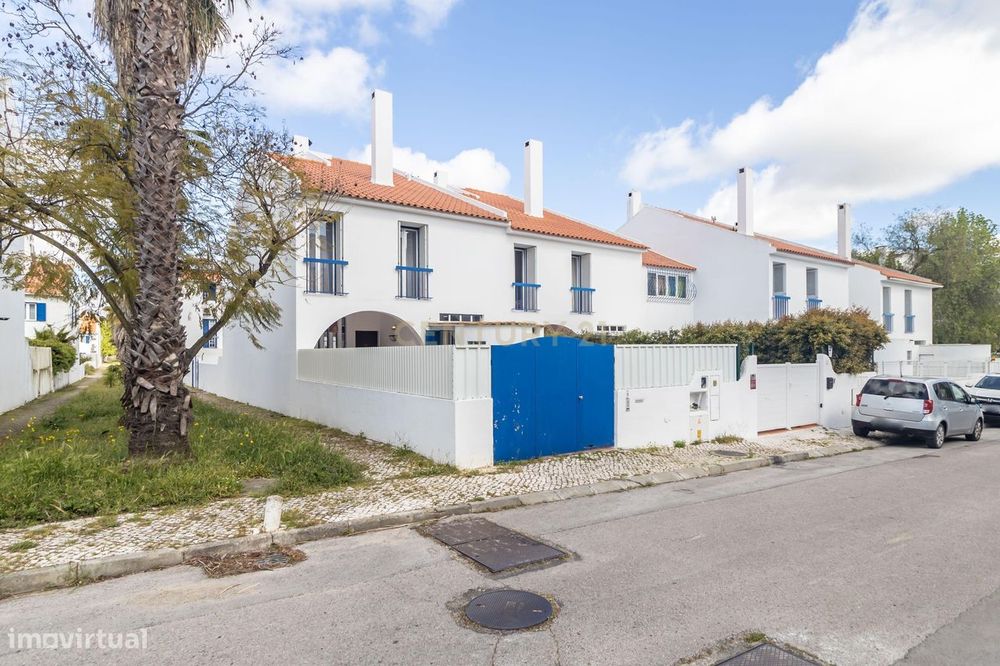 Moradia T4 nas Colinas da Arrábida, Quinta do Anjo, Palmela