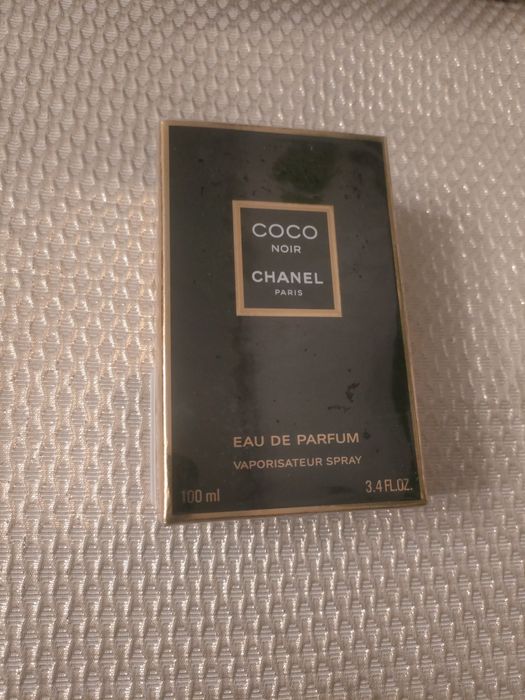 Coco noir Chanel