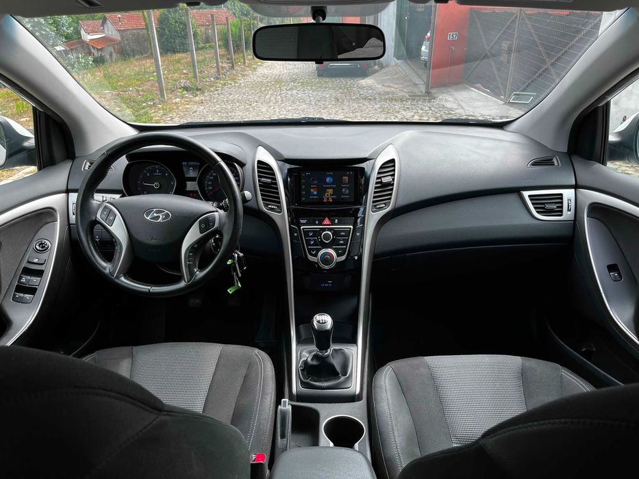 Hyundai i30 1.4 CRDi Active Apenas 140 Mil kms Nacional de 2015