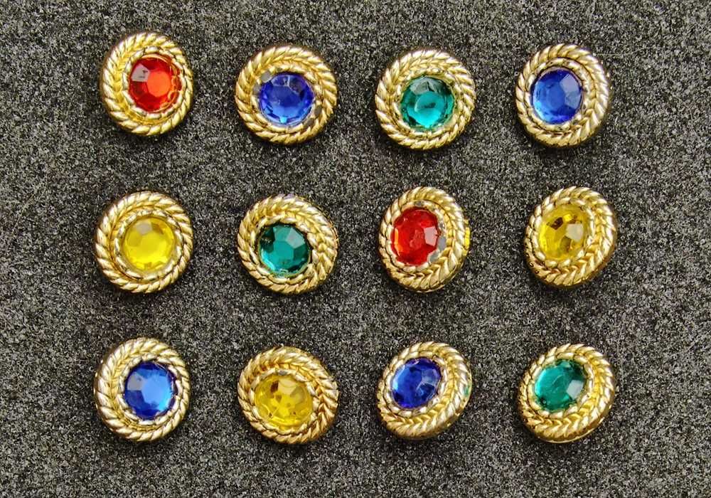 Пуговицы для рубашки