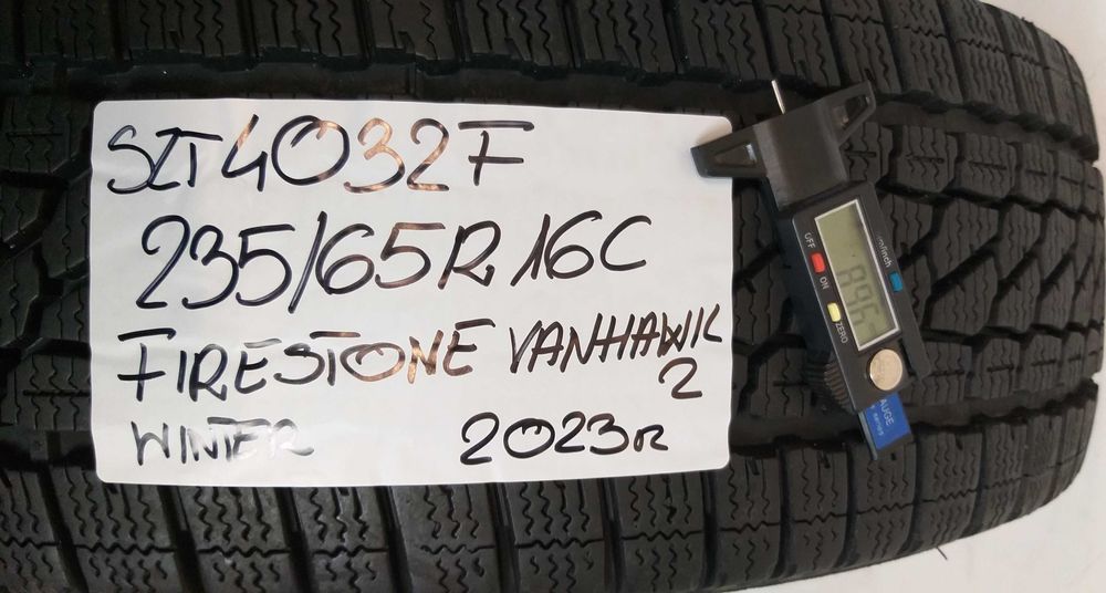 Szt4032F 235/65R16C Firestone VanHawk Winter dot.2323