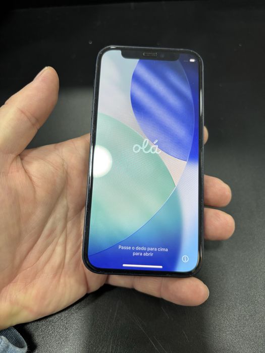 Iphone 12 mini em bom estado