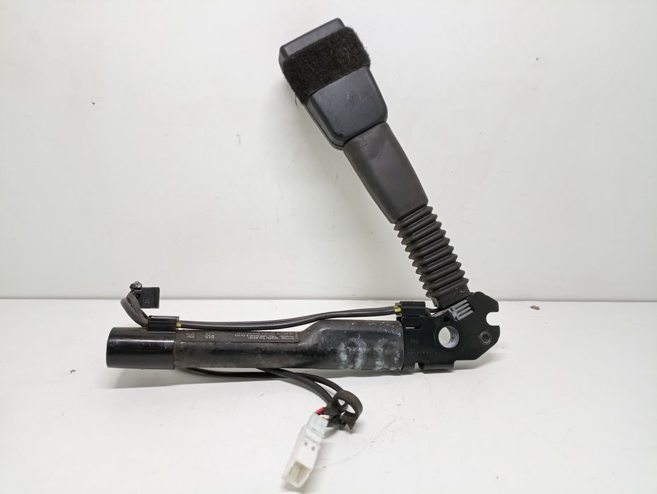Pré tensor frente direito - BMW 1 (F21) | 11 -
