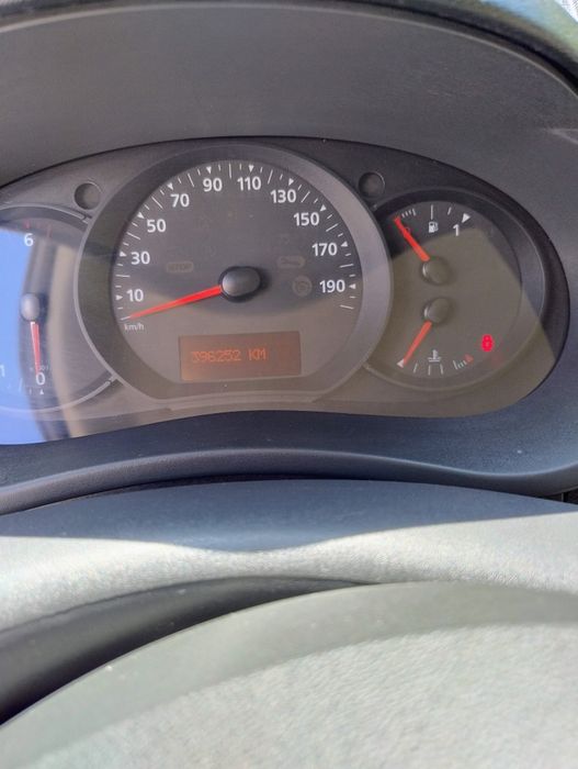 Carrinha Renault Kangoo .