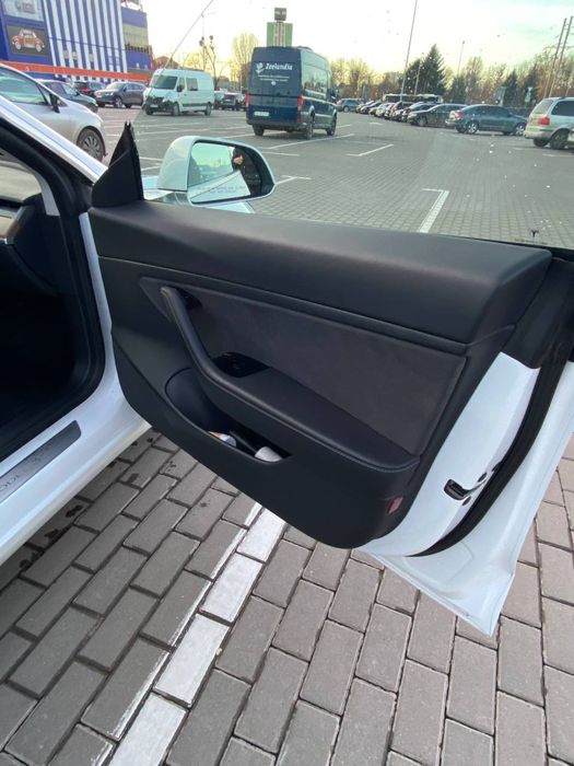 Тесла 3 , Long Range 2020 рік Повний привід