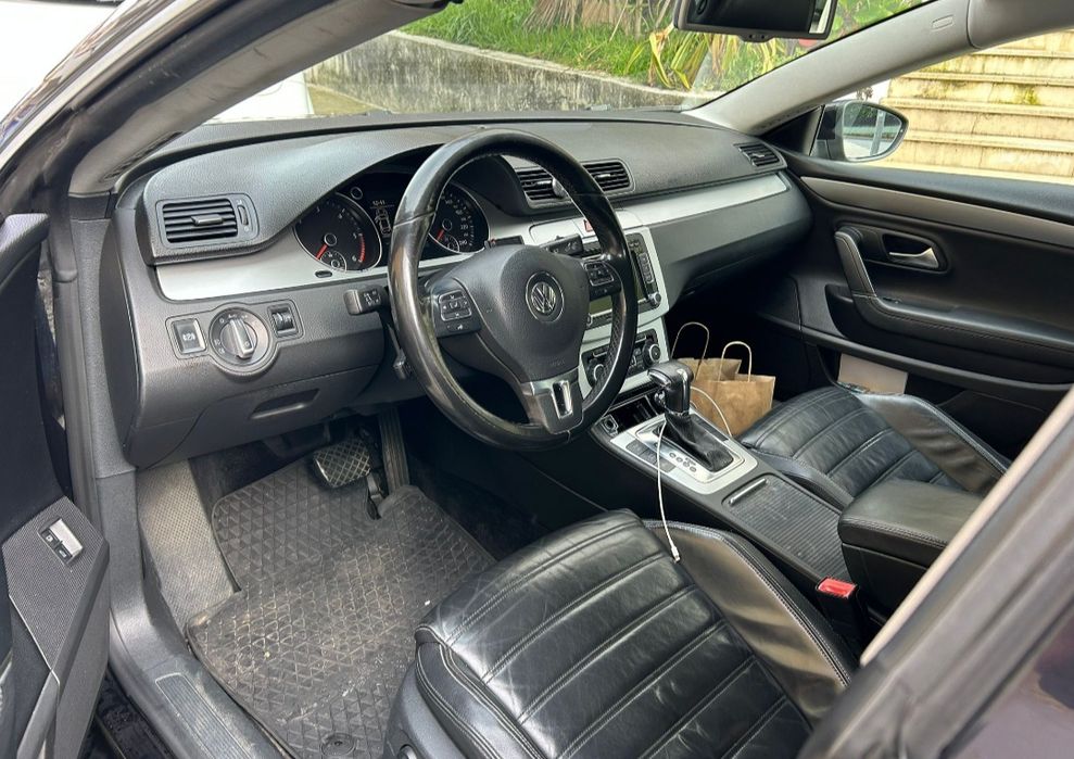 VW Passat CC - Automático