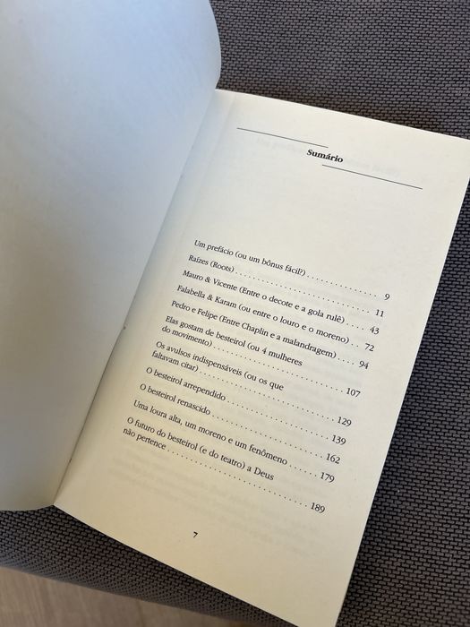 Livro Besteirol de Flavio Marinho