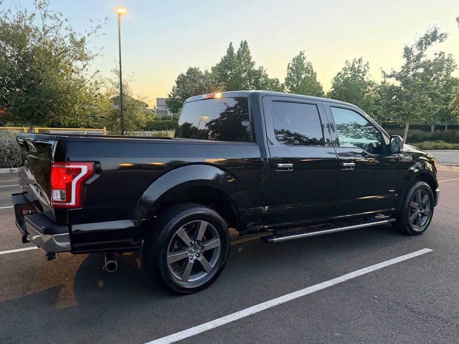 Ford F-150 XLT      2015