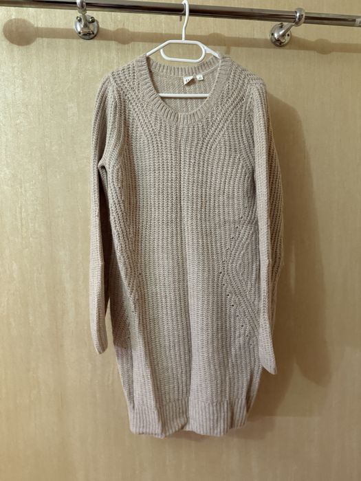 Вʼязана сукня gap