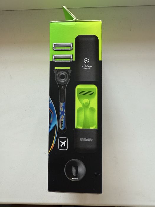 Станок для гоління чоловічий (Бритва) Gillette Labs CHAMPIONS LEAGUE