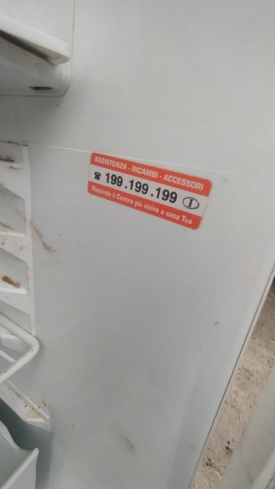 Indesit холодильник