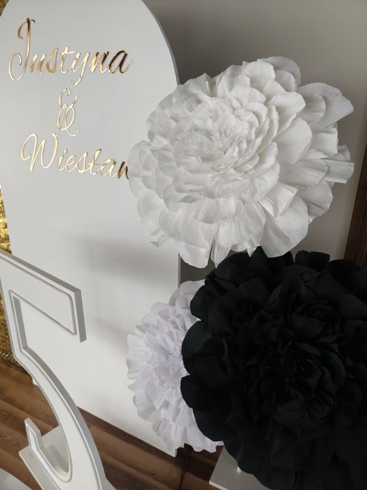 Świecznik ze strusimi piórami, dekoracja stołu, boho, pampasy, stojak