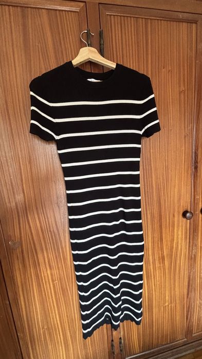 Vestido Midi Primark Ajustado ao Corpo - Preto e Branco