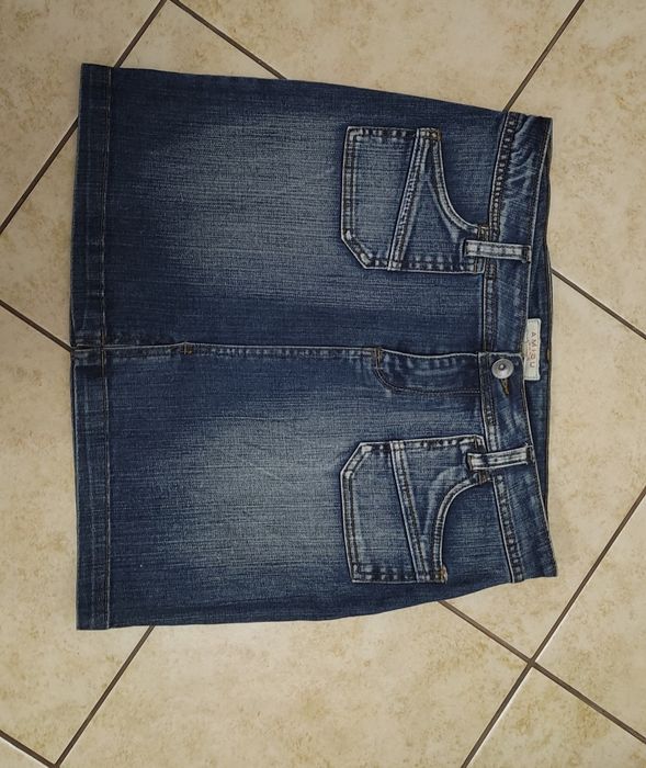 Spódnica jeans rozm. 38.