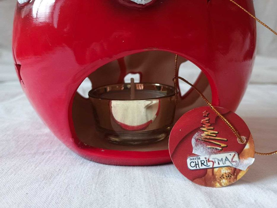 Peça decorativa de Natal com vela